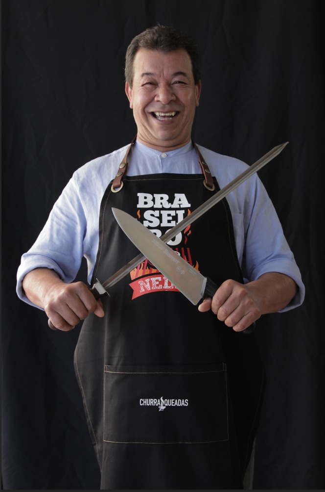 Zé Almiro — apresentador do Churrasqueadas